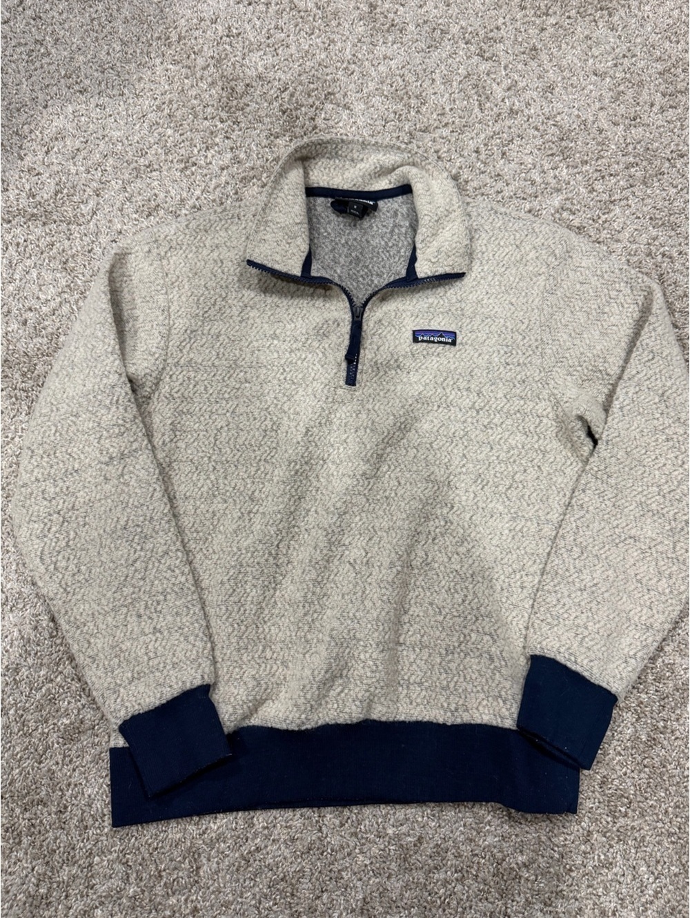 Patagonia Cream & Navy Knit Quarter Zip Woolyester Fleece Pullover Size Medium